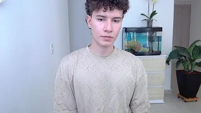 adrian morelly online show from December 7, 2024, 6:26 pm