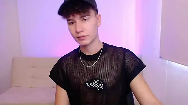 adrian morelly online show from March 13, 2026, 5:08 pm