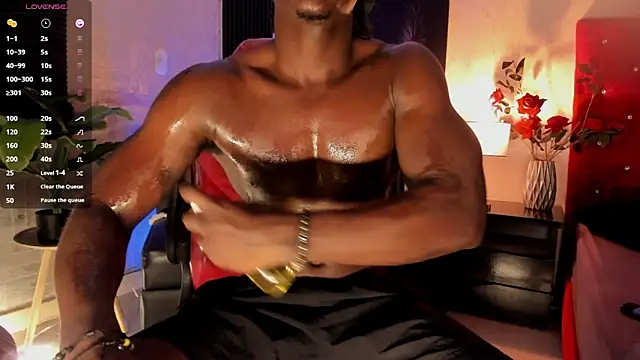 Snapshot of DannSmmith chatting on February 13, 2026, 4:52 am DannSmmith online show from February 13, 2026, 4:52 am