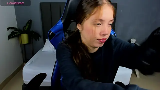 Snapshot of nataly_rodri chatting on January 14, 2025, 12:14 pm nataly rodri online show from January 14, 2025, 12:14 pm