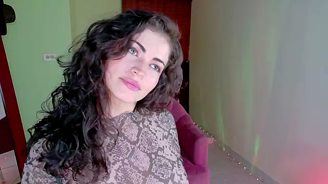 Emma  Blanco online show from December 1, 2025, 11:54 pm