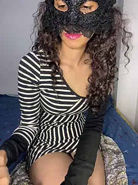 Snapshot of BandySL chatting on February 14, 2025, 3:43 am BandySL online show from February 14, 2025, 3:43 am