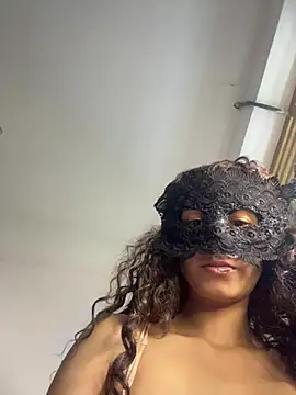 Snapshot of BandySL chatting on February 19, 2025, 3:28 am BandySL online show from February 19, 2025, 3:28 am