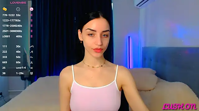 Snapshot of Kemi__Jordan chatting on March 9, 2025, 9:02 am Kemi Jordan online show from March 9, 2025, 9:02 am