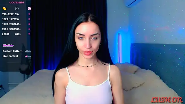 Snapshot of Kemi__Jordan chatting on March 11, 2025, 3:34 pm Kemi Jordan online show from March 11, 2025, 3:34 pm