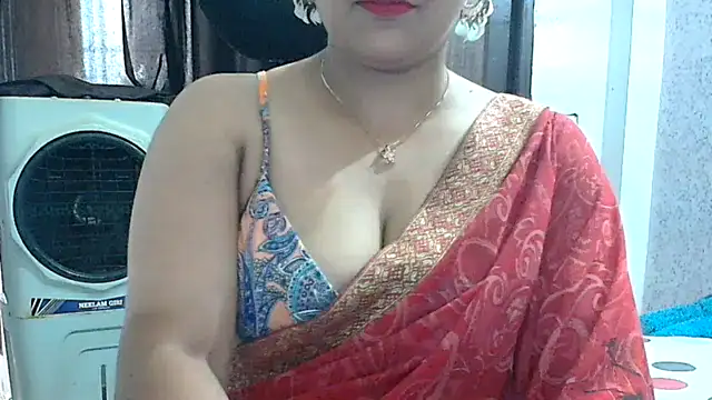 Snapshot of Maria_55 chatting on June 4, 2026, 6:52 am Maria 55 online show from June 4, 2026, 6:52 am