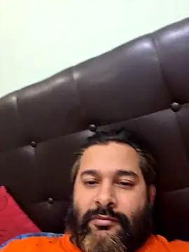 Snapshot of Sakhtlaundaz chatting on February 17, 2025, 2:31 am Sakhtlaundaz online show from February 17, 2025, 2:31 am