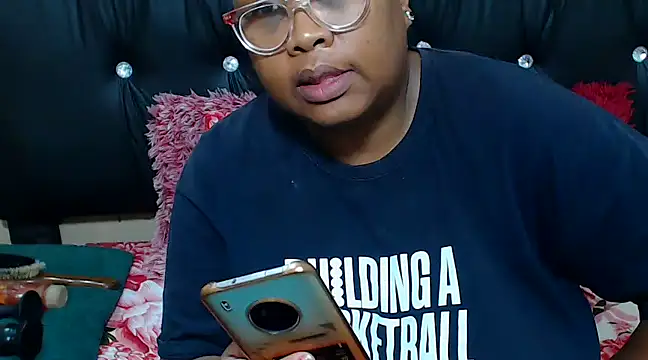 Snapshot of PASION_THUNDERX23 chatting on January 28, 2025, 6:17 pm PASION THUNDERX23 online show from January 28, 2025, 6:17 pm