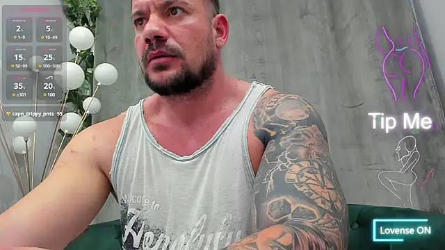 musclemonster31 online show from March 12, 2025, 2:52 am