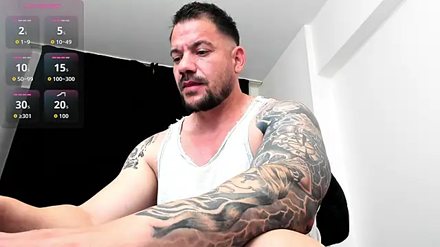 musclemonster31 online show from November 27, 2025, 2:08 pm