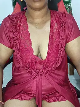 Snapshot of Malluivaniya chatting on November 6, 2025, 6:31 pm Malluivaniya online show from November 6, 2025, 6:31 pm