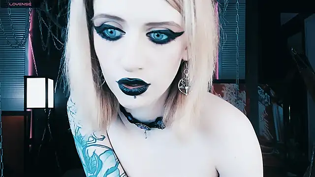 Noah ElmerX online show from January 7, 2025, 10:19 pm