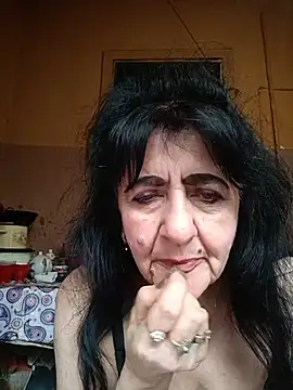 Snapshot of Lovely_Lori chatting on June 25, 2026, 4:23 am Lovely Lori online show from June 25, 2026, 4:23 am