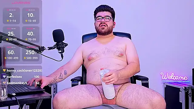 jax luna online show from January 3, 2025, 8:54 am