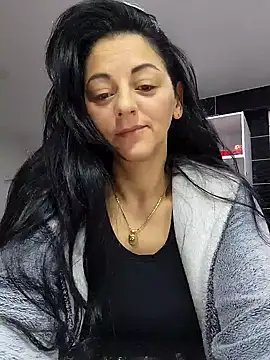 Snapshot of bruneta_sexy23 chatting on February 5, 2025, 4:06 am bruneta sexy23 online show from February 5, 2025, 4:06 am