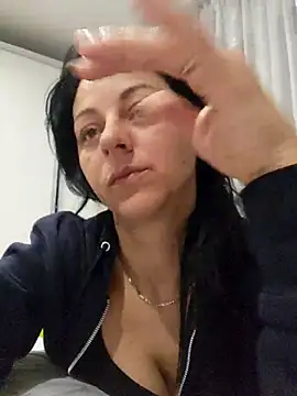 Snapshot of bruneta_sexy23 chatting on February 27, 2025, 4:31 am bruneta sexy23 online show from February 27, 2025, 4:31 am