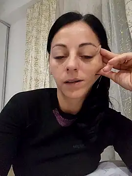 Snapshot of bruneta_sexy23 chatting on November 24, 2025, 4:56 am bruneta sexy23 online show from November 24, 2025, 4:56 am