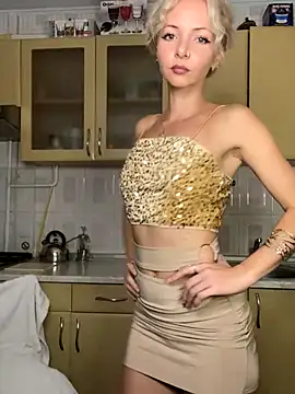 Kristina03 online show from September 18, 2025, 9:06 pm