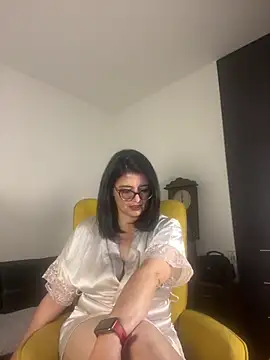 Snapshot of adriana71 chatting on May 29, 2026, 1:47 am adriana71 online show from May 29, 2026, 1:47 am