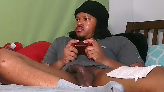 Snapshot of Carolinayoungin chatting on November 3, 2025, 8:43 pm Carolinayoungin online show from November 3, 2025, 8:43 pm