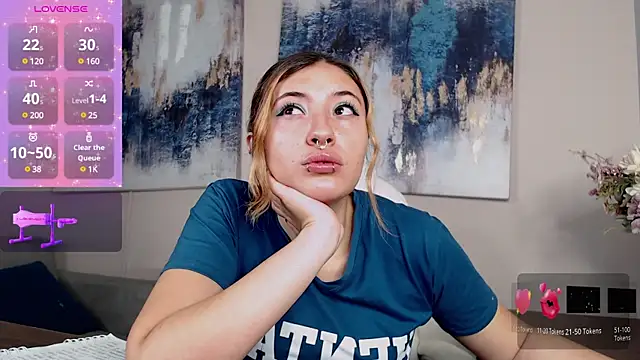 Snapshot of chubby_vanniie_ chatting on February 8, 2025, 11:44 am chubby vanniie online show from February 8, 2025, 11:44 am