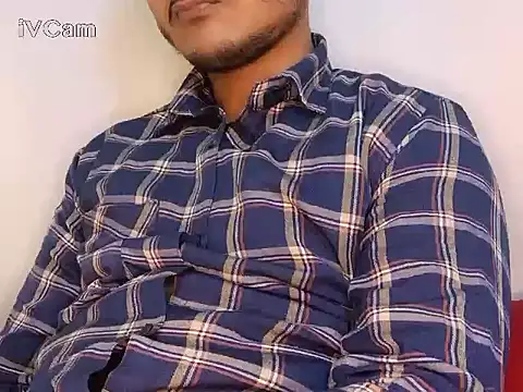 Snapshot of felix_dion chatting on January 22, 2025, 4:33 pm felix dion online show from January 22, 2025, 4:33 pm