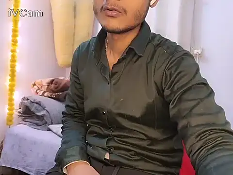 Snapshot of felix_dion chatting on January 12, 2026, 5:07 pm felix dion online show from January 12, 2026, 5:07 pm