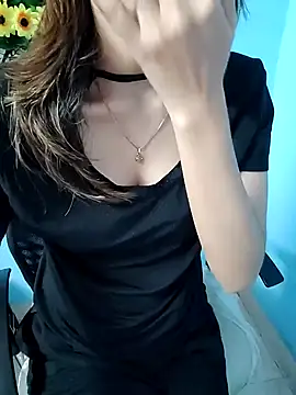 Karina jaan online show from January 13, 2025, 6:27 pm