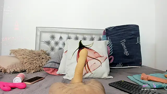 Snapshot of NICOLEVIP chatting on September 17, 2025, 7:26 pm NICOLEVIP online show from September 17, 2025, 7:26 pm