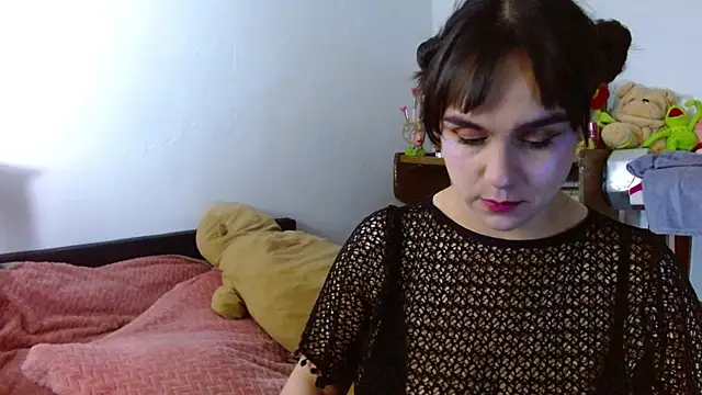 collette beaufoy  online show from June 8, 2026, 5:41 am