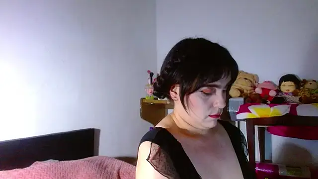 collette beaufoy  online show from June 25, 2026, 4:12 am