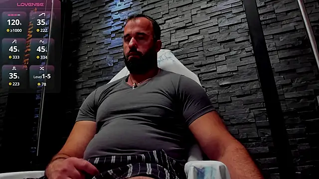 Snapshot of David_Big_Daddy chatting on June 23, 2026, 10:41 pm David Big Daddy online show from June 23, 2026, 10:41 pm