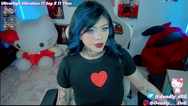 Snapshot of Deadly_Doll chatting on April 9, 2026, 9:20 pm Deadly Doll online show from April 9, 2026, 9:20 pm