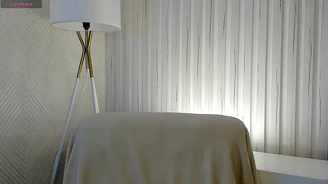 Snapshot of Kelly_Powell chatting on July 12, 2026, 2:13 am Kelly Powell online show from July 12, 2026, 2:13 am