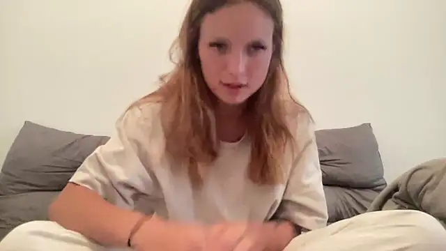 Snapshot of mariemelissah chatting on May 23, 2026, 4:33 pm mariemelissah online show from May 23, 2026, 4:33 pm