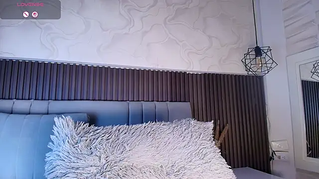 Snapshot of SHANONCLARK chatting on July 23, 2026, 1:58 am SHANONCLARK online show from July 23, 2026, 1:58 am