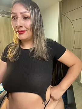 Lady  Pink online show from October 30, 2025, 9:15 pm