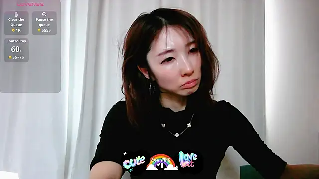 Love me Eri  online show from May 26, 2026, 7:04 am