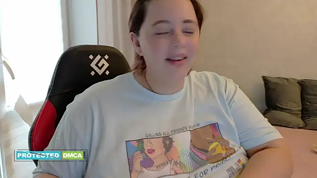 MargoCurves online show from January 25, 2025, 8:42 am