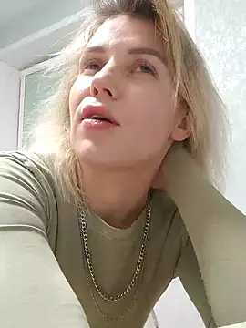 Snapshot of Linda_Gregory chatting on January 17, 2025, 12:20 am Linda Gregory online show from January 17, 2025, 12:20 am