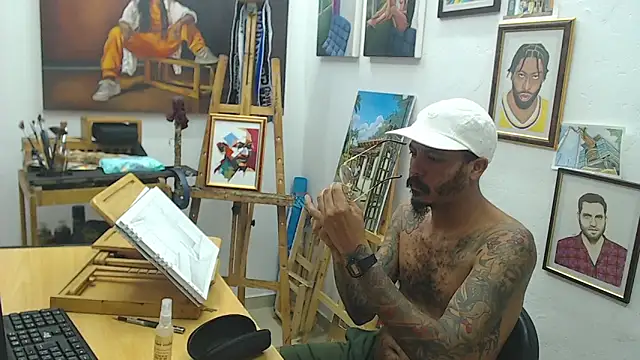 Snapshot of color_beat17 chatting on December 5, 2024, 5:06 pm color beat17 online show from December 5, 2024, 5:06 pm