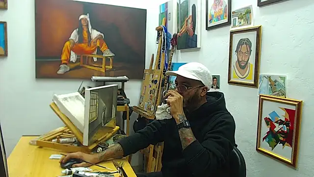 Snapshot of color_beat17 chatting on March 2, 2025, 10:45 am color beat17 online show from March 2, 2025, 10:45 am