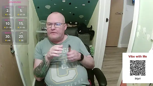 FriendlyDave online show from February 15, 2025, 6:55 pm