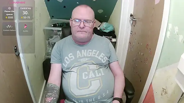 FriendlyDave online show from February 22, 2025, 6:06 am