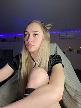 Good  Girl  online show from February 8, 2026, 6:22 pm