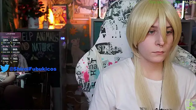 ShiroiFubuki online show from December 27, 2024, 5:16 pm