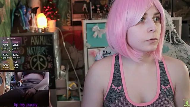 ShiroiFubuki online show from March 17, 2025, 12:46 pm