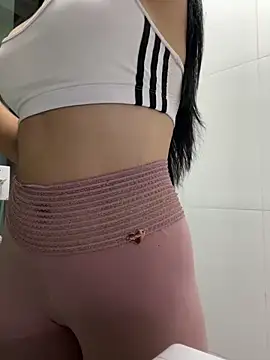 Snapshot of lupyta20 chatting on October 19, 2025, 2:34 am lupyta20 online show from October 19, 2025, 2:34 am