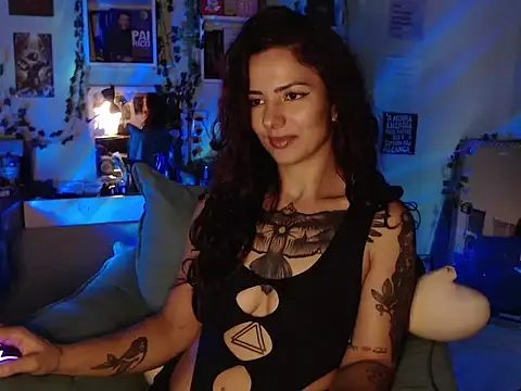 BeellyDance online show from October 9, 2025, 7:45 pm