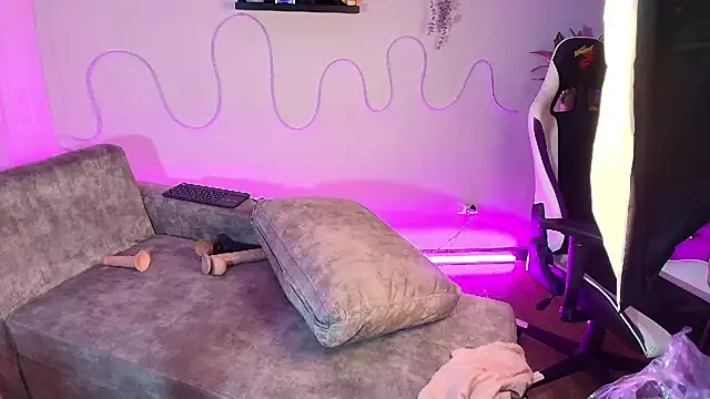 Snapshot of a_belladanger chatting on February 27, 2025, 3:58 am a belladanger online show from February 27, 2025, 3:58 am